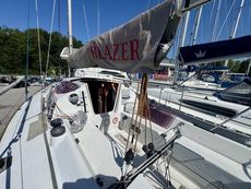 1986 Laser 28