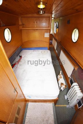 Bedroom forward