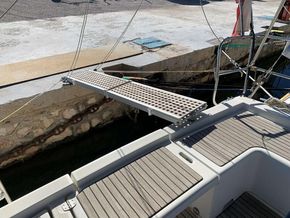 Gangway in upper possition