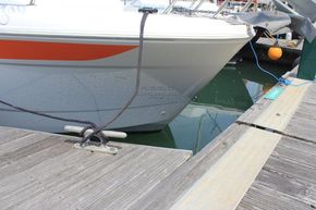 Beneteau Barracuda 7  - Bow