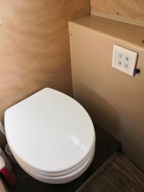 Electric toilet