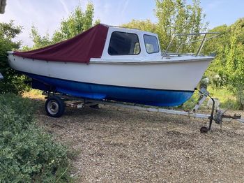 Plymouth Pilot 18