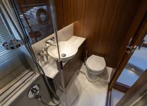 2025 Princess F50 23