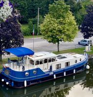 Euro cruiser canal and river boat