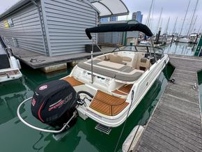 2022 Bayliner  VR5 OB 3