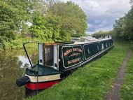 Stunning 57' Narrowboat (refitted)