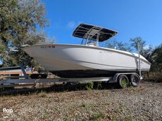 2004 Boston Whaler 240 Outrage