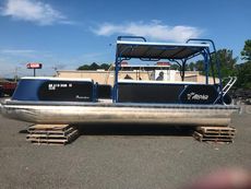 ALOHA 260 TRITOON, PARADISE SERIES