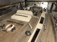 Sweden 34 gorgeous cruising yacht  only  £49500 just reduced