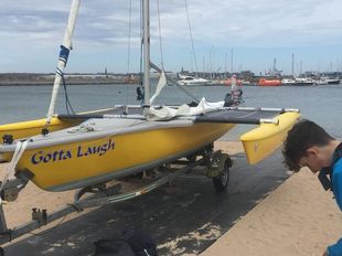 Virus magnum trimaran