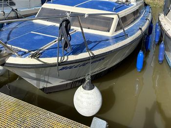 motor Boat river cruiser