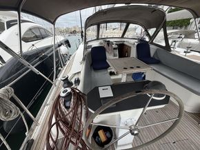 2018 Bavaria Vision 42 16