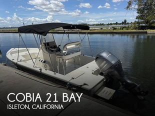 2021 Cobia 21 Bay