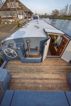 Bespoke Widebeam Canal Boat - Isabel T