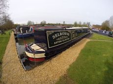 Weltonfield Narrow boat