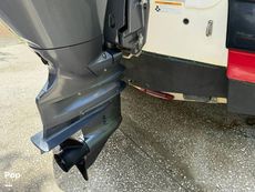 2016 NauticStar 223 DC Sport Deck