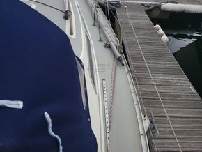 Moody 29  - Side Deck
