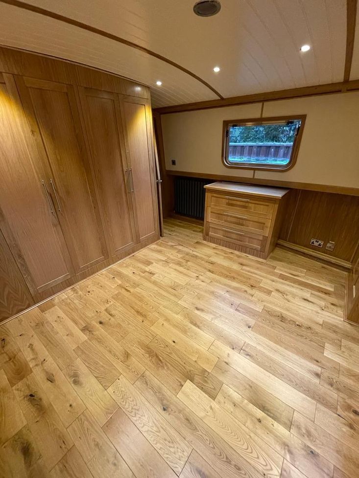 THE CAWOOD - 65' x 12'6 Widebeam Liveaboard