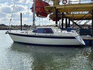 1989 Westerly Riviera 35 Cruising Yacht