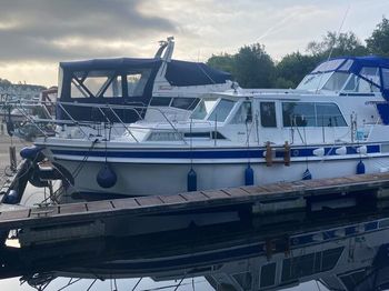 Broom Continental 37