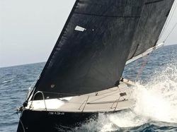2000 Maxi Dolphin Giro 34