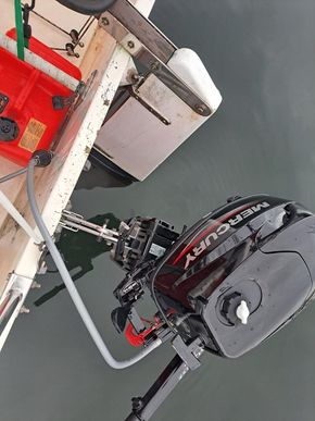 Transom fittings