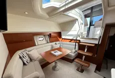 2011 Prestige 390 S