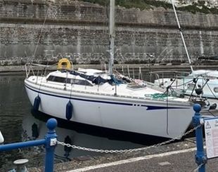 1984 Jeanneau  Attalia 32