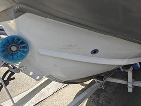 Highfield 640 DL  - Hull Close Up