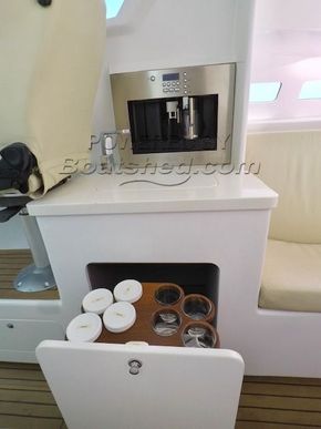 Passenger Vessel Day Cruiser Flybridge - Galley