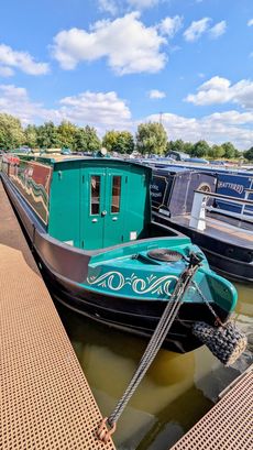 Happy Go Lucky - 50ft Cruiser Stern Narrowboat 