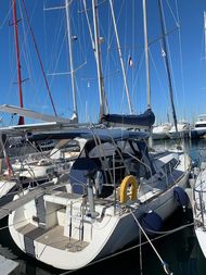Beneateau Oceanis 37