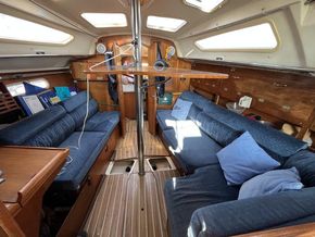 Hunter Legend 326  - Saloon