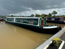 Serenity, 55ft Cruiser-style narrowboat, 2004