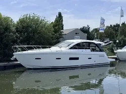 2015 Sealine S450