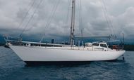 Philips 43 yacht for sale 
