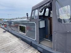 50ft Cruiser stern narrow boat