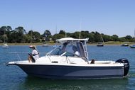 2011 Bayliner Trophy 2102 walkaround