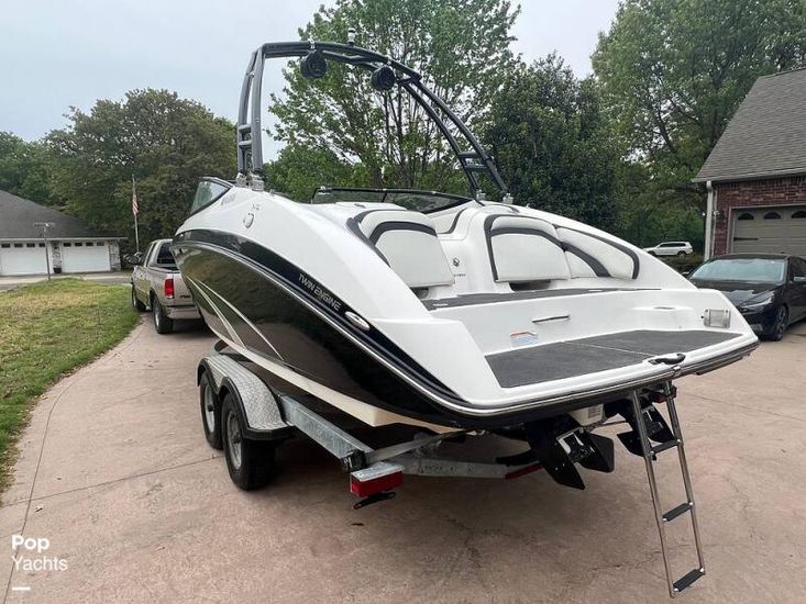 2015 Yamaha sx240