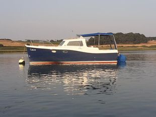 Hunter Landau 20 With Galvanised Road Trailer
