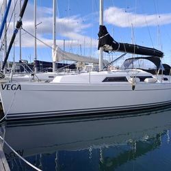 2012 Hanse 325