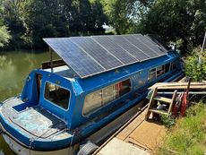 Widebeam houseboat cruiser 12x38ft