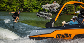 Malibu M220