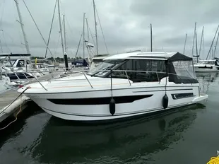 2023 Jeanneau Merry Fisher 895 Offshore