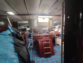 Royal Huisman Custom 50 - Interior