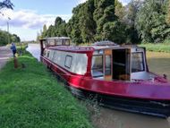 Barge in France Modern luxury 17m x 3.8 wide beam Barge 