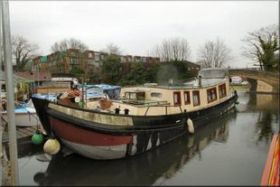57.5ft Dutch Barge Tjalk