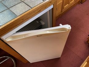 Fridge 240V