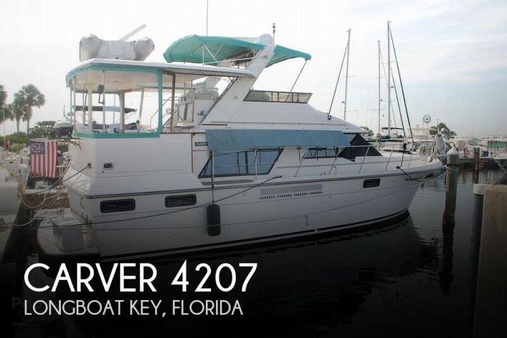 1988 Carver 4207 aft cabin