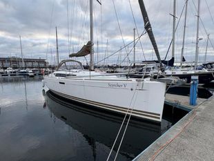 2012 Jeanneau  Sun Odyssey 379